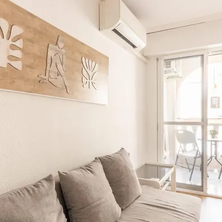 Menes Del Sol Apartment Torrevieja Exterior photo